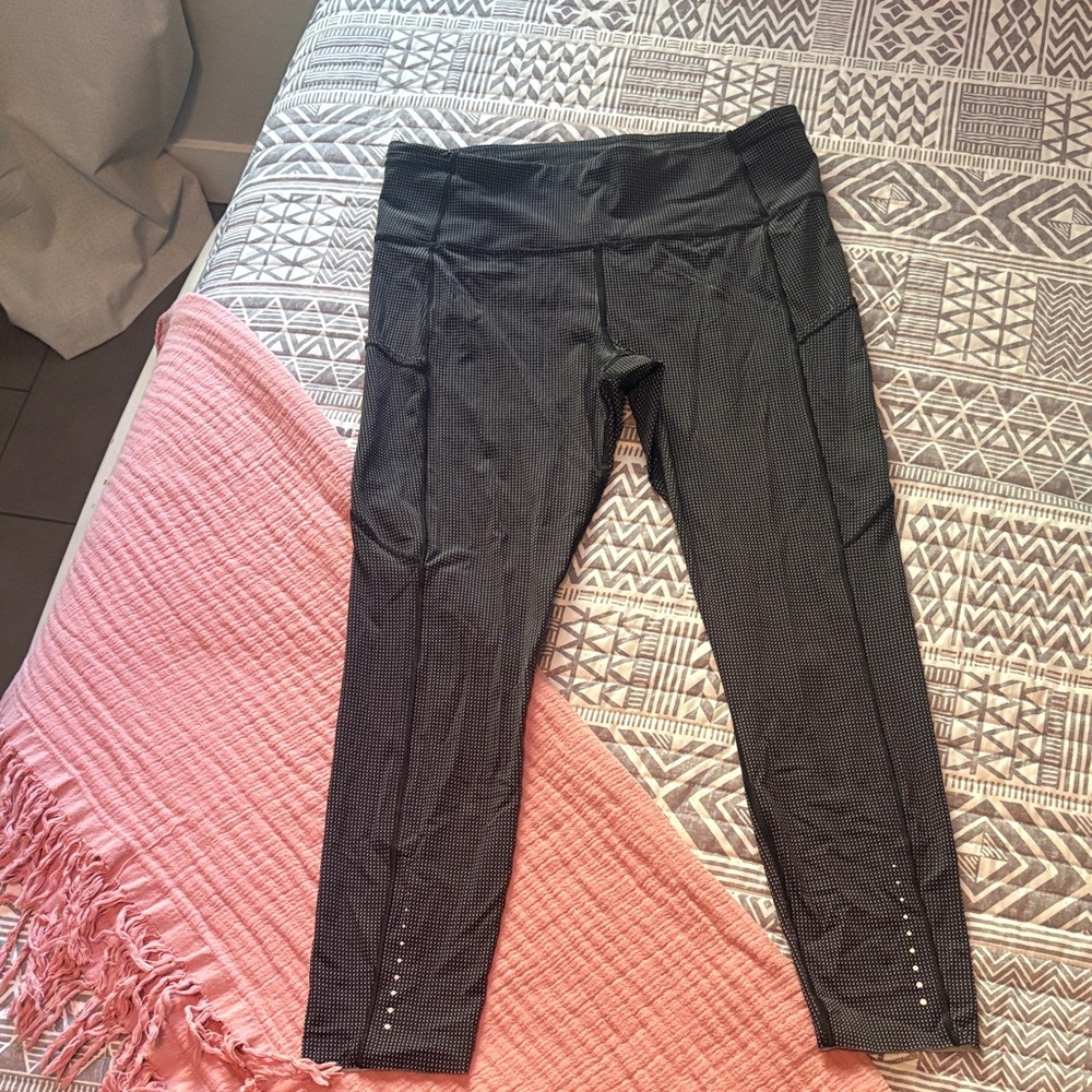 Lulu Lemon Raw Hem Black white Spots Leggings